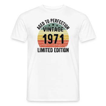 Aged To Perfection Vintage 1971 Limited Edition - Männer T-Shirt - Weiß - Vorne - AI Model Male 178 dark (178cm)