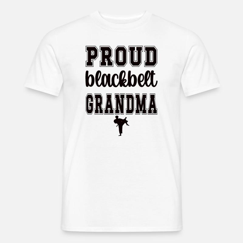 Schwarzer Gürtel Karate-Oma Karate Großmutter - Männer T-Shirt - Weiß