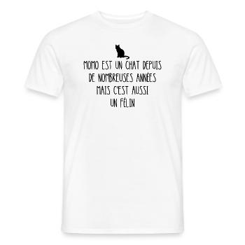 momo est un chat depuis de nombreuses années - T-shirt homme - blanc - Devant - AI Model Male 178 dark (178cm)