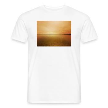 Sonnenuntergang am Ammersee - Männer T-Shirt - Weiß - Vorne - AI Model Male 178 dark (178cm)