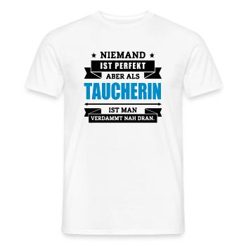 Funshirt Taucherin - Männer T-Shirt - Weiß - Vorne - AI Model Male 178 dark (178cm)