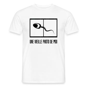 Ein altes Bild von mir - Männer T-Shirt - Weiß - Vorne - AI Model Male 178 dark (178cm)