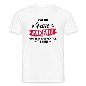 j ai un frère parfait / humour enfant - T-shirt homme - blanc - Devant - AI Model Male 178 dark (178cm)