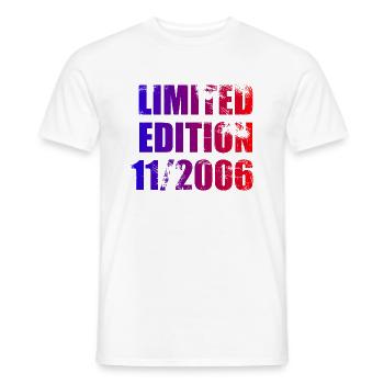 18ème Anniversaire Edition Limitée 11/2006 - T-shirt homme - blanc - Devant - AI Model Male 178 dark (178cm)