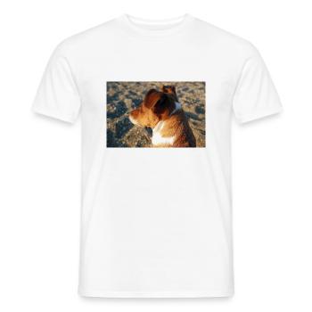 Profile of a dog on the beach looking out to sea - Men's T-Shirt - white - Front - AI Model Male 178 dark (178cm)