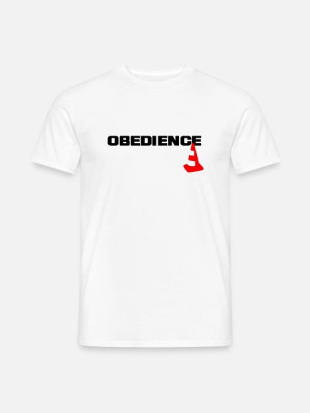 Obedience with pylons - Men's T-Shirt - white