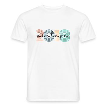 2018 vintage rétro - T-shirt homme - blanc - Devant - AI Model Male 178 dark (178cm)