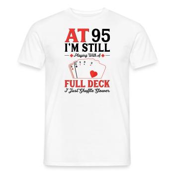 Jeux de cartes de jeu – 95e anniversaire - T-shirt homme - blanc - Devant - AI Model Male 178 dark (178cm)