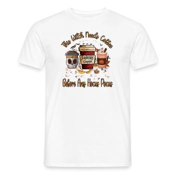 Diese Hexe braucht Kaffee, Halloween, Halloween Deko - Männer T-Shirt - Weiß - Vorne - AI Model Male 178 dark (178cm)