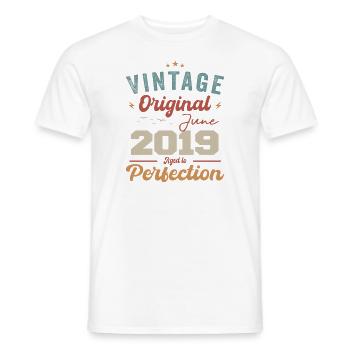 June 2019 Aged to Perfection June 2019 vintage - Men's T-Shirt - white - Front - AI Model Male 178 dark (178cm)