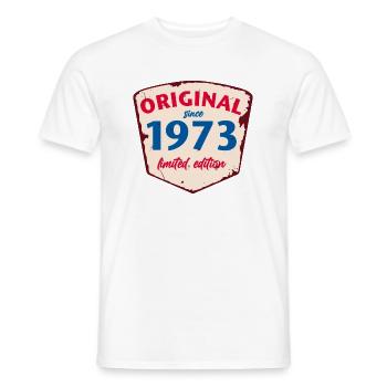 1973 Blechschild - limeted edition - Vintage - Männer T-Shirt - Weiß - Vorne - AI Model Male 178 dark (178cm)