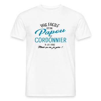 Papou et cordonnier - T-shirt homme - blanc - Devant - AI Model Male 178 dark (178cm)
