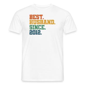 Bester Ehemann seit 2012, Geschenk zum 11-jährigen Jubiläum - Männer T-Shirt - Weiß - Vorne - AI Model Male 178 dark (178cm)