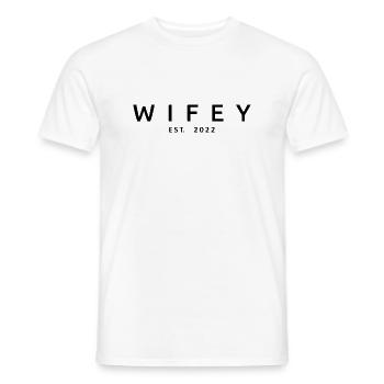 Wifey Est. 2022 Wife To Be Engagement Wedding Gift - Men's T-Shirt - white - Front - AI Model Male 178 dark (178cm)