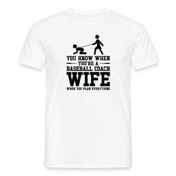 Baseball-Trainerin Ehefrau Berufstätige Mutter - Männer T-Shirt - Weiß - Vorne - AI Model Male 178 dark (178cm)