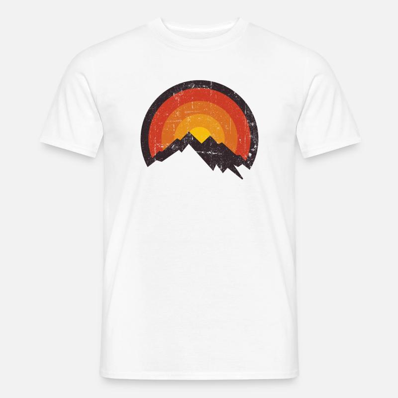 Sunset Mountain Arc - Männer T-Shirt - Weiß