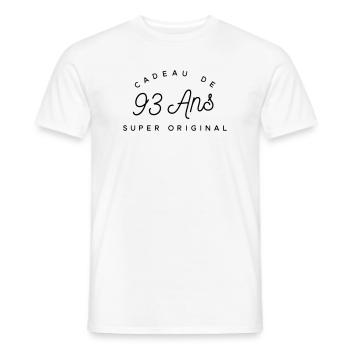 Cadeau 93 ans  - T-shirt homme - blanc - Devant - AI Model Male 178 dark (178cm)