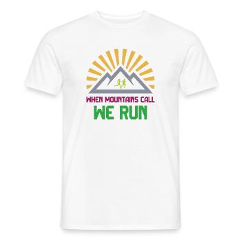 Trailrunner - Wenn die Berge rufen - wir laufen - Männer T-Shirt - Weiß - Vorne - AI Model Male 178 dark (178cm)