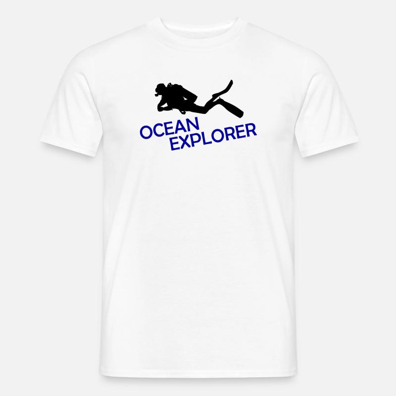 OCEAN EXPLORER - Männer T-Shirt - Weiß