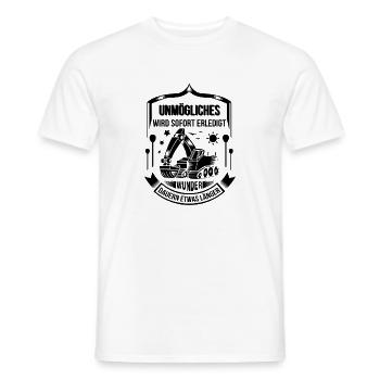 Baggerfahrer Unmögliches sofort erledigt - Männer T-Shirt - Weiß - Vorne - AI Model Male 178 dark (178cm)