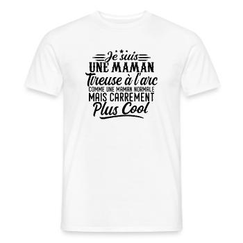 Maman Tireuse à l'arc: normale, mais en plus badas - T-shirt homme - blanc - Devant - AI Model Male 178 dark (178cm)