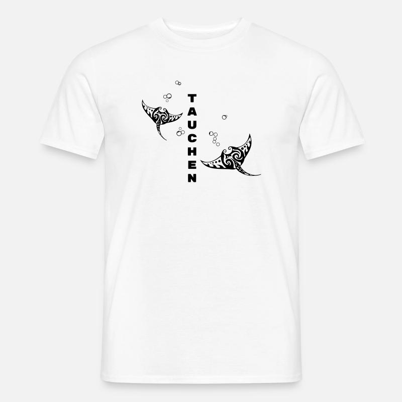 Tauchen – Tribal Manta Rochen Design - Männer T-Shirt - Weiß