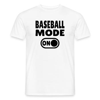 Mode baseball activé – Pour les joueurs et les vrais fans - T-shirt homme - blanc - Devant - AI Model Male 178 dark (178cm)