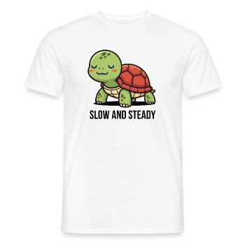 Schildkröte Slow and Steady für Tierliebhaber - Männer T-Shirt - Weiß - Vorne - AI Model Male 178 dark (178cm)