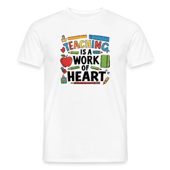 Le cœur de l’enseignement en classe - T-shirt homme - blanc - Devant - AI Model Male 178 dark (178cm)