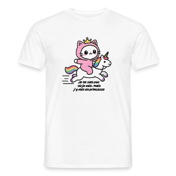 Rosa Katze auf Regenbogen-Einhorn - Männer T-Shirt - Weiß - Vorne - AI Model Male 178 dark (178cm)