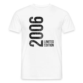 20e anniversaire Jeunes Filles 20 ans 2006 - T-shirt homme - blanc - Devant - AI Model Male 178 dark (178cm)