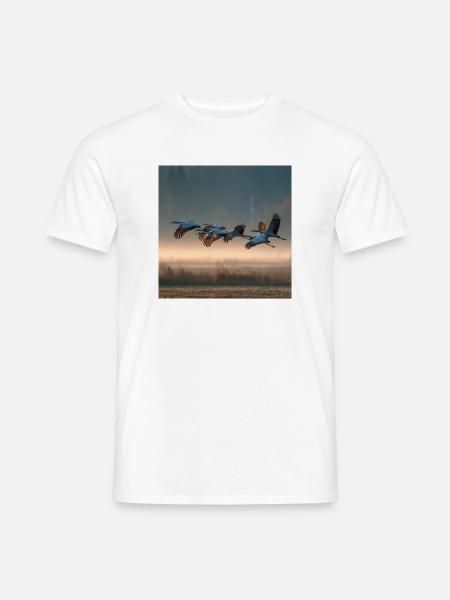 Graue Kraniche Morgennebel Zugvögel Golden Light - Männer T-Shirt - Weiß