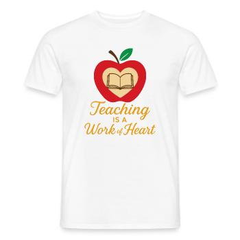 Apple Heart and Book – Lehren - Männer T-Shirt - Weiß - Vorne - AI Model Male 178 dark (178cm)