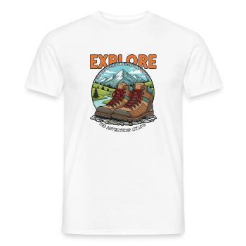 Explore Adventure – Wandern Outdoor Berge Natur - Männer T-Shirt - Weiß - Vorne - AI Model Male 178 dark (178cm)