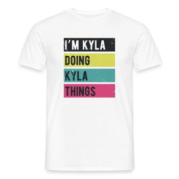 Ich bin Kyla und mache Kyla Things Retro Colors - Männer T-Shirt - Weiß - Vorne - AI Model Male 178 dark (178cm)