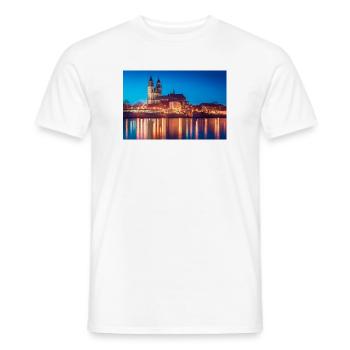Mageburg am Abend - Männer T-Shirt - Weiß - Vorne - AI Model Male 178 dark (178cm)