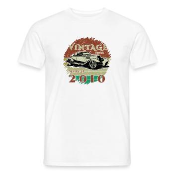 16. Geburtstag - Klassiker - Vintage since 03/2010 - Männer T-Shirt - Weiß - Vorne - AI Model Male 178 dark (178cm)