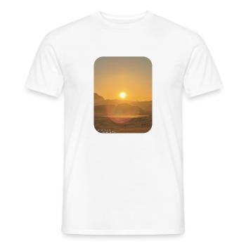 Wüstensonne am Horizont - Männer T-Shirt - Weiß - Vorne - AI Model Male 178 dark (178cm)