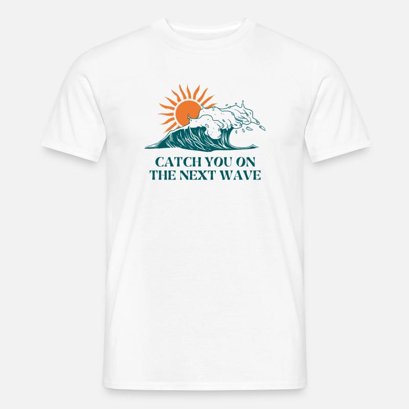 Next Wave Solar Surf Slogan - Männer T-Shirt - Weiß