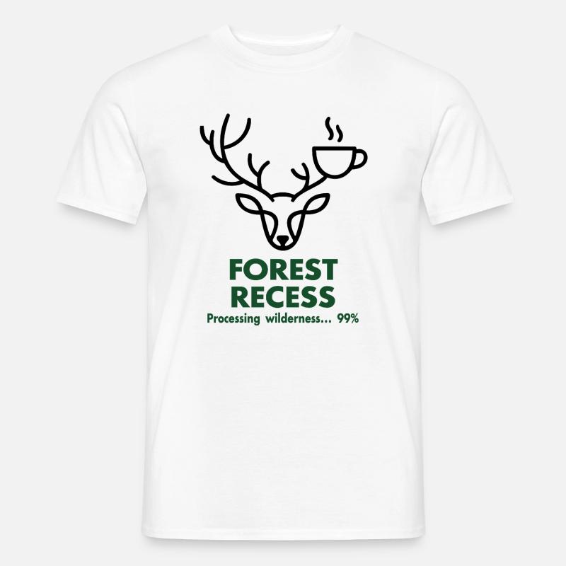 Hirsch mit Kelch im Wald - Männer T-Shirt - Weiß