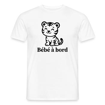 Sticker Autocollant pour Voiture tigre bébé à Bord - T-shirt homme - blanc - Devant - AI Model Male 178 dark (178cm)