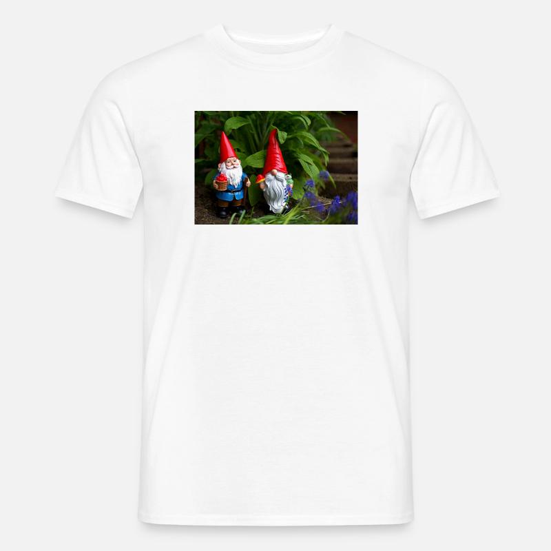 Gartenzwerge im Beet - Männer T-Shirt - Weiß
