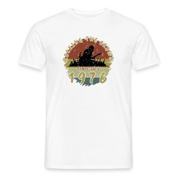 50e anniversaire Faire vibrer la foule GIT 07/1976 - T-shirt homme - blanc - Devant - AI Model Male 178 dark (178cm)
