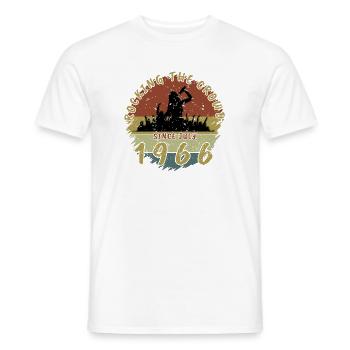 60. Geburtstag Rocking the crowd SNG 07/1966 - Männer T-Shirt - Weiß - Vorne - AI Model Male 178 dark (178cm)
