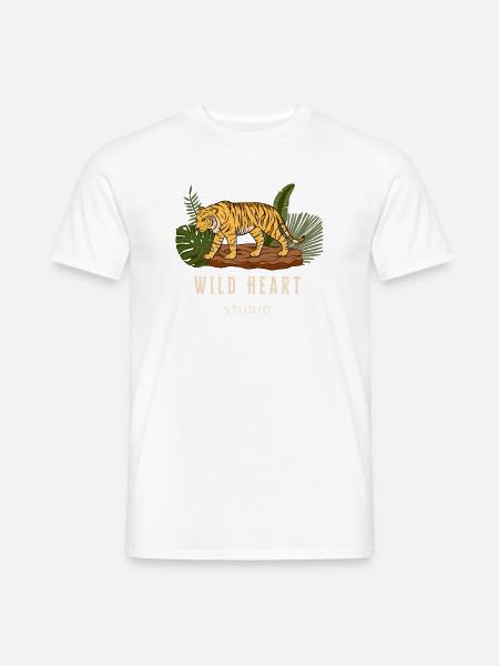 Tiger image with "wild heart studio" logo - Männer T-Shirt - Weiß