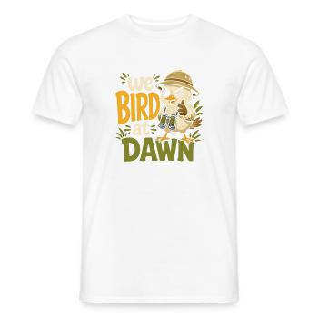 Morgendämmerung Vogelbeobachtung - Männer T-Shirt - Weiß - Vorne - AI Model Male 178 dark (178cm)