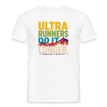 Ultraläufer machen es länger - Männer T-Shirt - Weiß - Vorne - AI Model Male 178 dark (178cm)