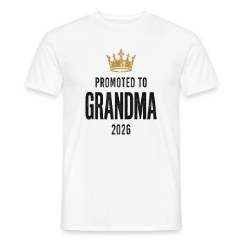 PROMUE GRAND-MÈRE 2026 - T-shirt homme - blanc - Devant - AI Model Male 178 dark (178cm)