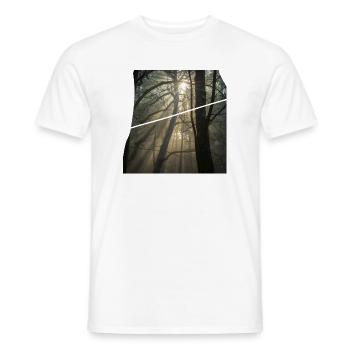 Waldsonnenstrahlen im Morgenlicht - Männer T-Shirt - Weiß - Vorne - AI Model Male 178 dark (178cm)