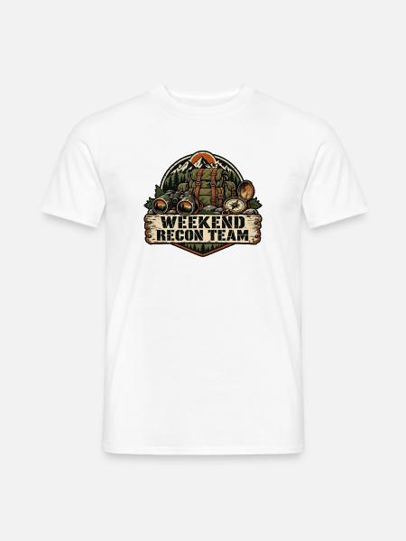 Weekend Recon Team – Retro-Outdoor-Abzeichen - Männer T-Shirt - Weiß